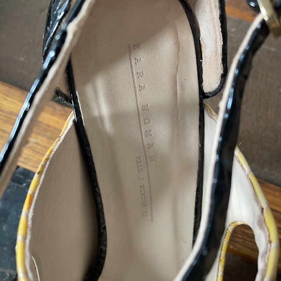 ZARA Snake Embossed Patent Heels size 39 - Picture 3 of 7
